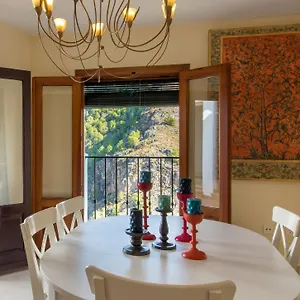  Сasa de vacaciones Quiet House In Village Center With Mountains Views